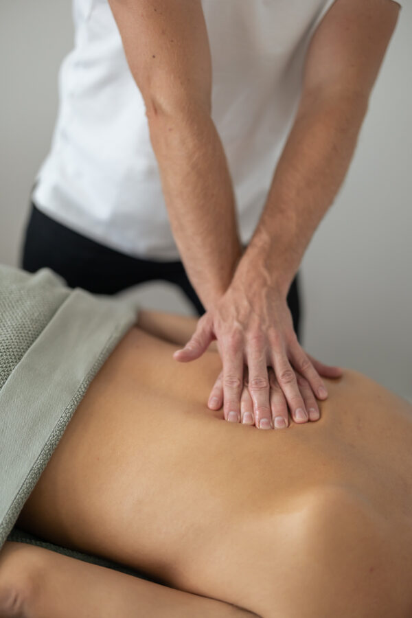 Boka massage Stockholm med Hälsoresurs klippkort